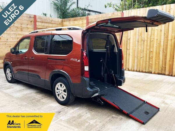 Peugeot Rifter L2 LWB 4 Seat Auto Wheelchair Accessible Disabled Access Vehicle WAV 5dr