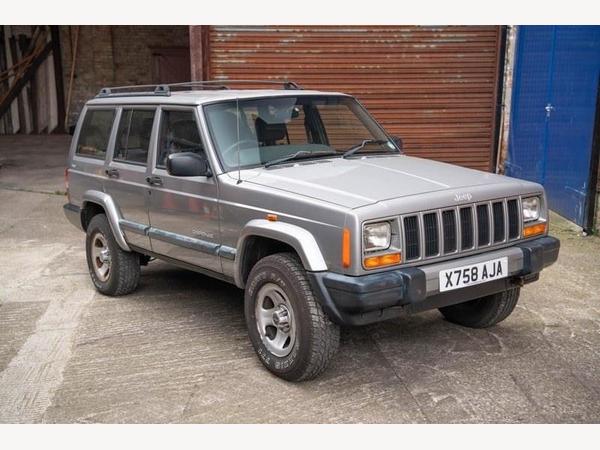 Jeep Cherokee 2.5 TD 4x4 5dr