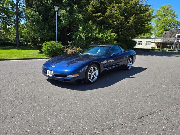 Chevrolet Corvette 5.7 Coupe 2dr Petrol Automatic (306 g/km, 340 bhp)