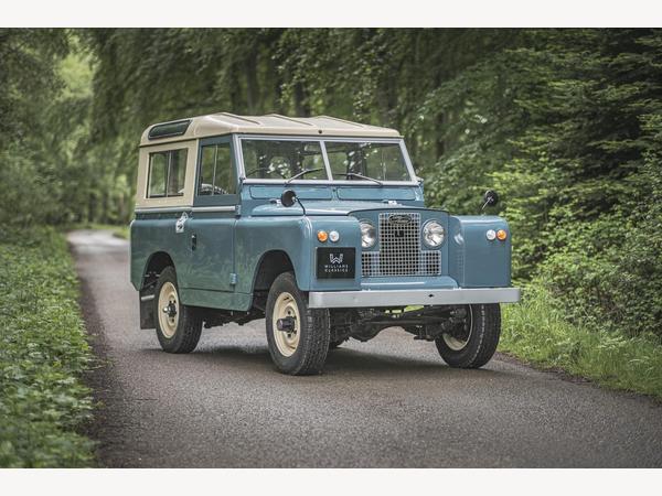 Land Rover Series II 88" Station Wagon 3dr