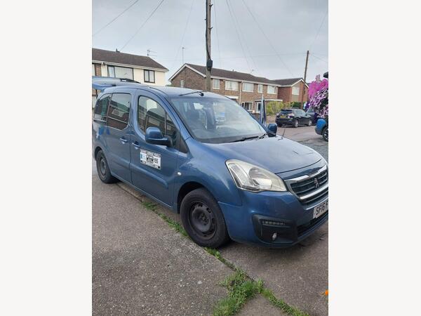 Peugeot Partner Tepee 1.6 BlueHDi Active ETG Euro 6 (s/s) 5dr