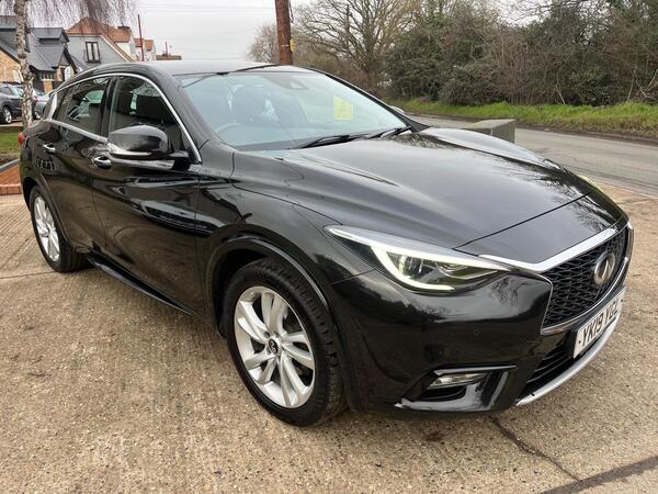 Infiniti Q30 1.6T Luxe DCT Euro 6 (s/s) 5dr