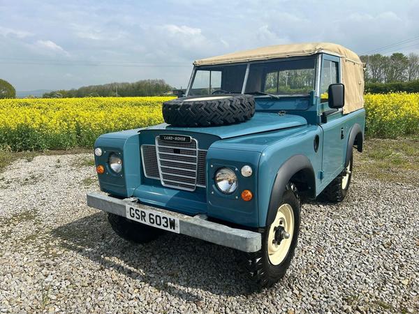 Land Rover Series III 2.3 88 Soft Top
