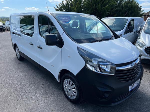 Vauxhall Vivaro 1.6 CDTi 2900 Crew Van L2 H1 Euro 6 5dr (6 Seat)