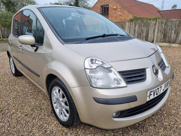 Renault Modus 1.6 16v Privilege 5dr