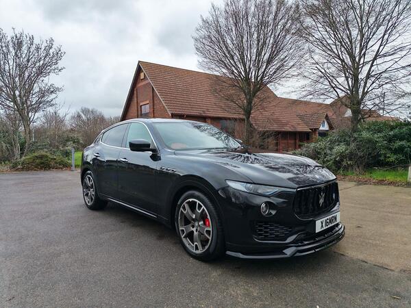 Maserati Levante 3.0D V6 ZF 4WD Euro 6 (s/s) 5dr