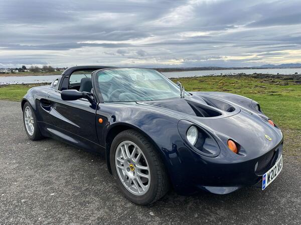 Lotus Elise 1.8 2dr