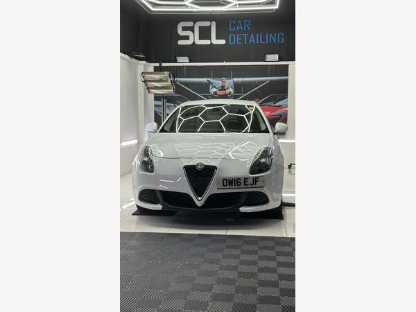 Alfa Romeo Giulietta 1.6 JTDM-2 Giulietta TCT Euro 6 (s/s) 5dr