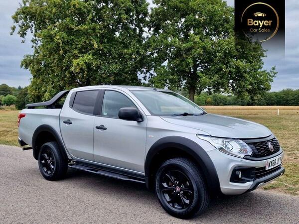 Fiat Fullback 2.4D Cross 4WD Euro 6 4dr