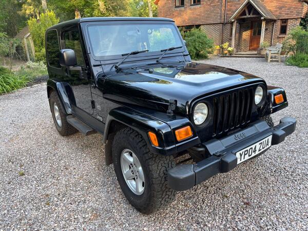 Jeep Wrangler 4.0 Sahara Hard Top 4x4 3dr
