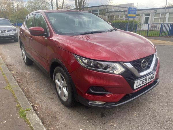 Nissan Qashqai 1.3 DIG-T Acenta Premium Euro 6 (s/s) 5dr