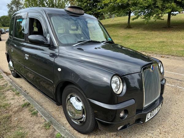 London Taxis International TX4 2.5 TD Silver 4dr