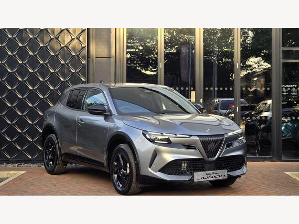 Alfa Romeo Junior 1.2 MHEV Ibrida e-DCT Euro 6 (s/s) 5dr