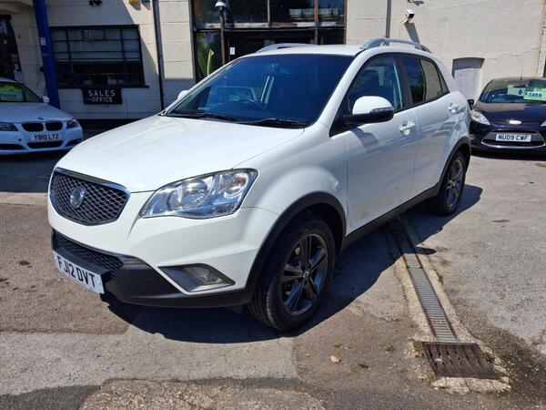 SsangYong Korando 2.0D LE Euro 5 5dr