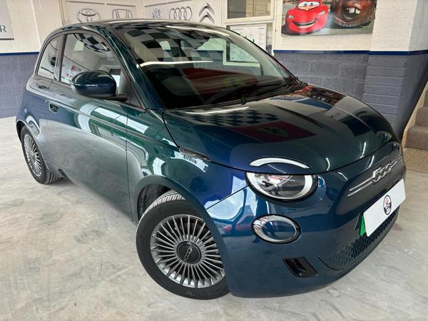 Fiat 500e 42kWh Icon Auto 3dr