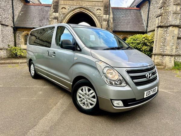 Hyundai i800 2.5 CRDi SE Euro 6 5dr