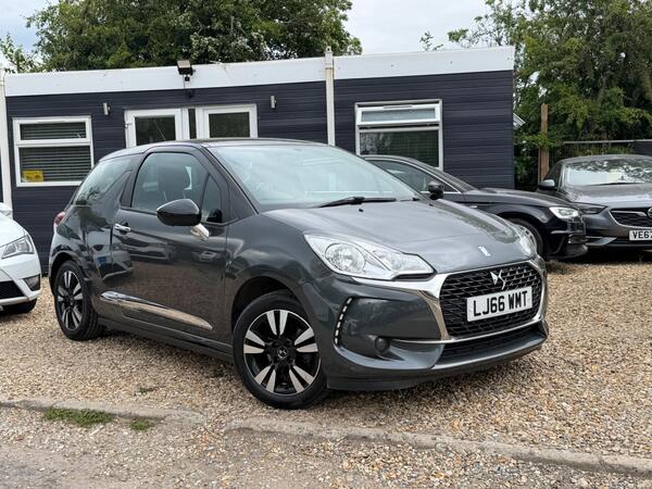 DS AUTOMOBILES DS 3 1.2 PureTech Chic Euro 6 3dr