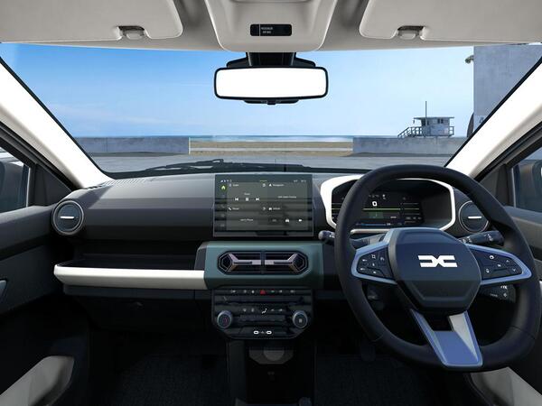 Dacia Spring 100 24.3kWh EXTREME Auto 5dr