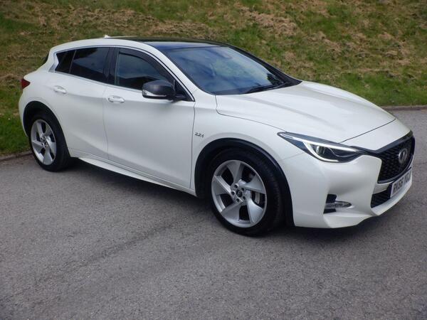 Infiniti Q30 2.2d Sport DCT AWD Euro 6 (s/s) 5dr