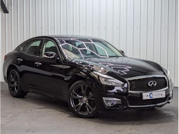 Infiniti Q70 2.2d Premium Auto Euro 5 (s/s) 4dr