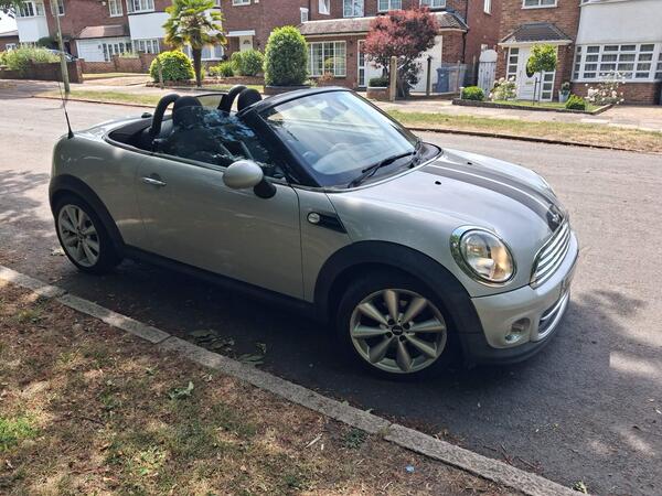 MINI Roadster 1.6 Cooper Euro 5 (s/s) 2dr
