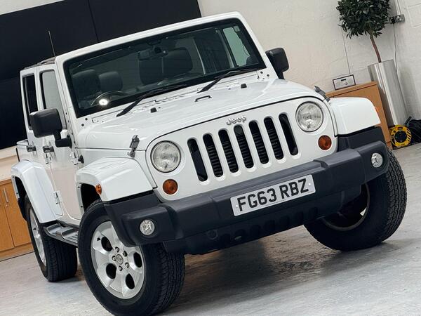 Jeep Wrangler 2.8 CRD Overland Auto 4WD Euro 5 4dr