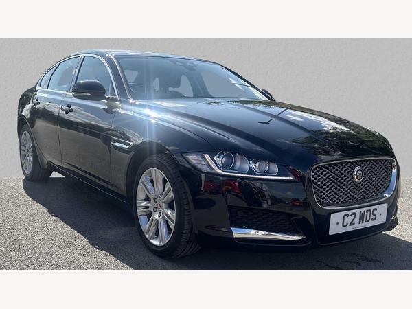Jaguar XF 2.0d Portfolio Auto Euro 6 (s/s) 4dr