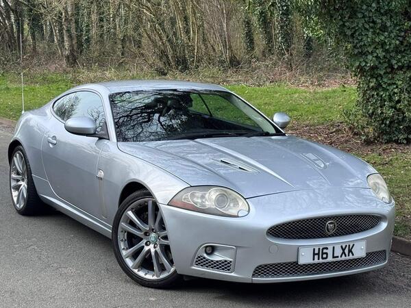 Jaguar XKR 4.2 V8 Auto Euro 4 2dr