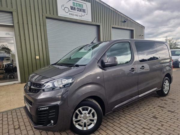 Vauxhall Vivaro 2.0 Turbo D 3100 Sportive Crew Van L1 H1 Euro 6 (s/s) 5dr
