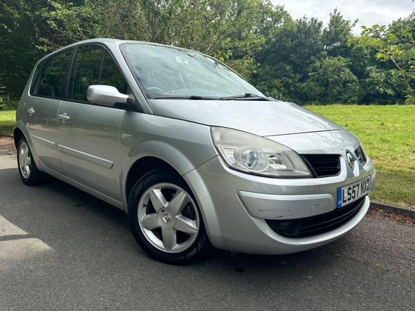 Renault Scenic 1.6 VVT Conquest 5dr