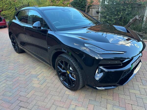 Lotus Eletre 112kWh Auto 4WD 5dr (Dual Motor)