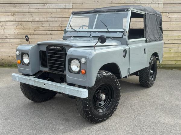 Land Rover Series III 2.3 109 Pick-Up 2dr Petrol Manual (77 bhp)