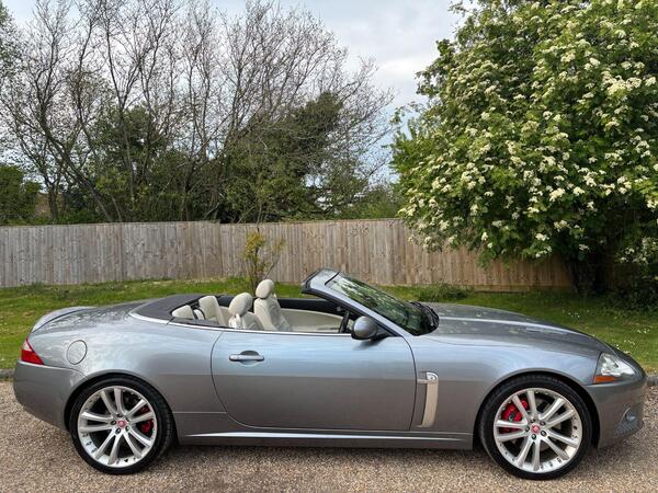 Jaguar XKR 4.2 V8 Auto Euro 4 2dr