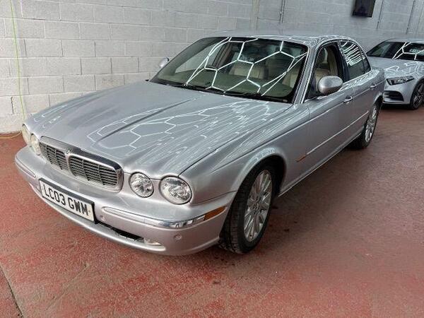 Jaguar XJ 3.0 SE 4dr