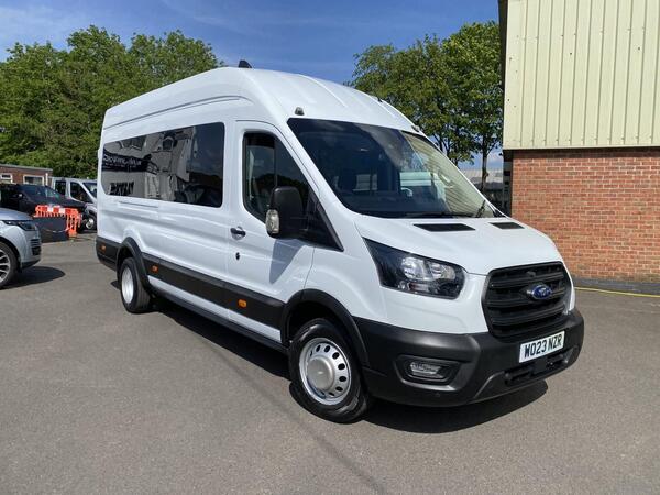 Ford Transit 2.0 Transit Trend Minibus 460 L4 2.0L EcoBlue 130PS RWD 6 Speed Manual