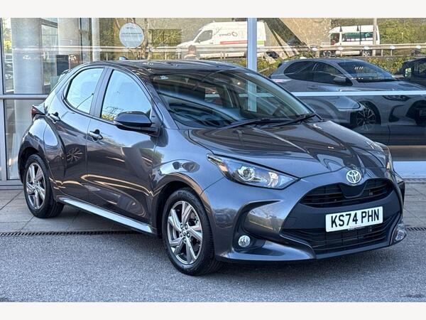 Toyota Yaris 1.5 VVT-h Icon E-CVT Euro 6 (s/s) 5dr
