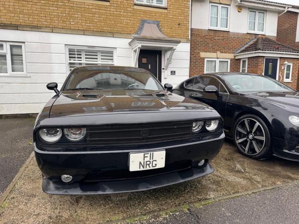Dodge Challenger SRT8 Manual V8 Hemi
