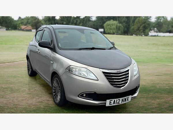 Chrysler Ypsilon 0.9 TwinAir Limited Auto Euro 5 (s/s) 5dr