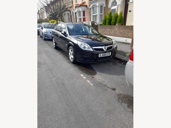 Vauxhall Vectra 1.8 VVT Exclusiv 5dr