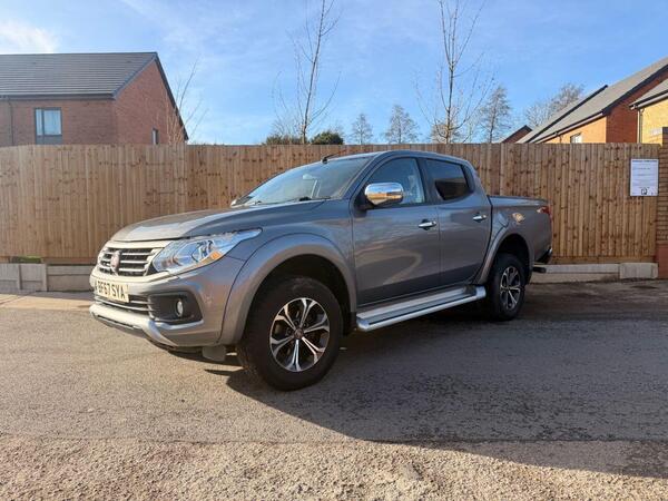 Fiat Fullback 2.4D LX Pickup Double Cab 4dr Diesel Auto 4WD Euro 6 (Euro 6) (180 ps)