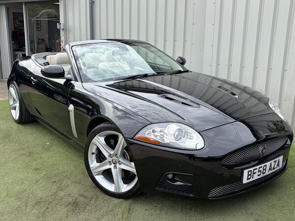 Jaguar XKR 4.2 V8 Auto Euro 4 2dr