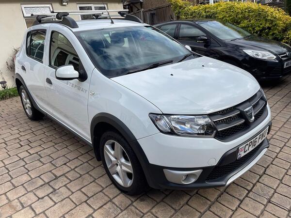 Dacia Sandero Stepway 1.5 dCi Laureate Euro 6 (s/s) 5dr