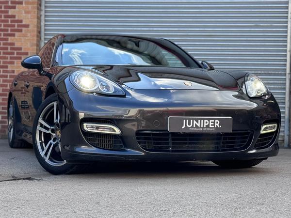 Porsche Panamera 4.8T V8 PDK 4WD Euro 5 (s/s) 5dr