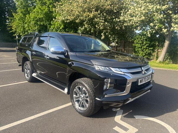 Mitsubishi L200 2.2 DI-D DC Warrior 4WD Euro 6 (s/s) 4dr
