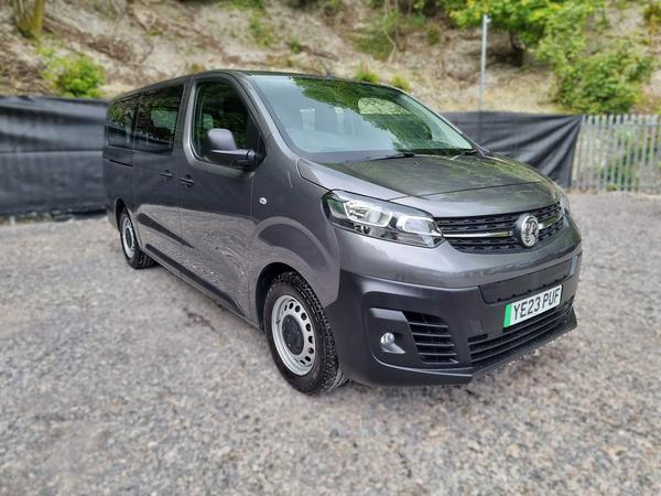 Vauxhall Vivaro-e Life 50kWh Combi Auto LWB 5dr (9 Seat, 11kW Charger)