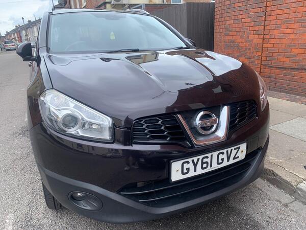 Nissan Qashqai+2 2.0 dCi n-tec+ Auto 4WD Euro 5 5dr