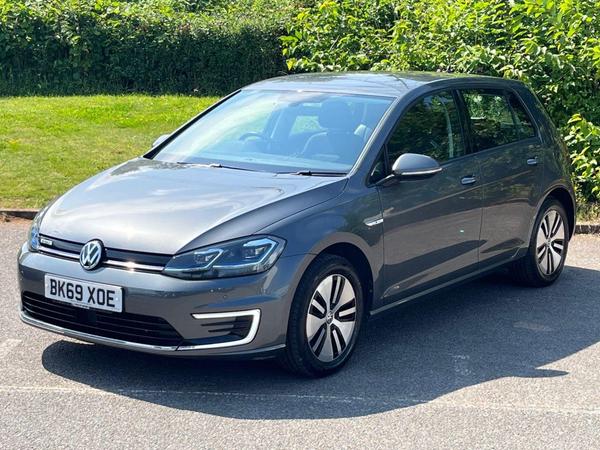 Volkswagen e-Golf 35.8kWh e-Golf Auto 5dr