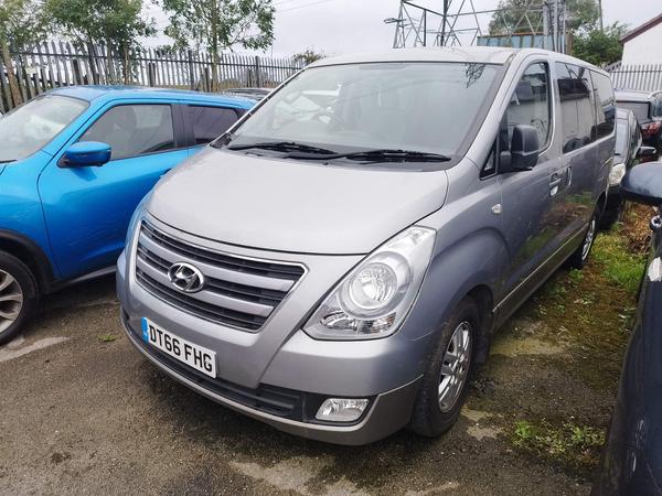 Hyundai i800 2.5 CRDi SE Euro 6 5dr