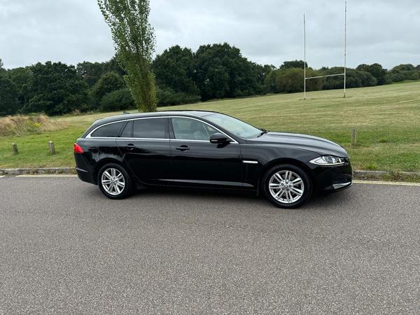 Jaguar XF 2.2d Luxury Sportbrake Auto Euro 5 (s/s) 5dr