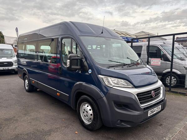 Fiat Ducato 2.3 JTD 42 MultiJetII MAXI Minibus 5dr Diesel Comfort-Matic L4 H2 (186 g/km, 150 bhp)
